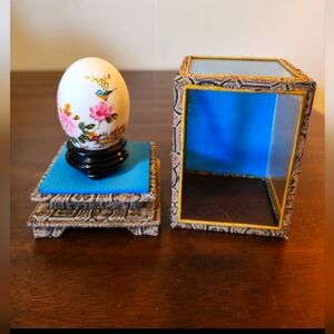 Vintage Oriental Painted (Real) Egg in Shadow Box Display Case.